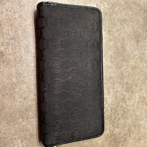 Wallet - Picture 6 of 6